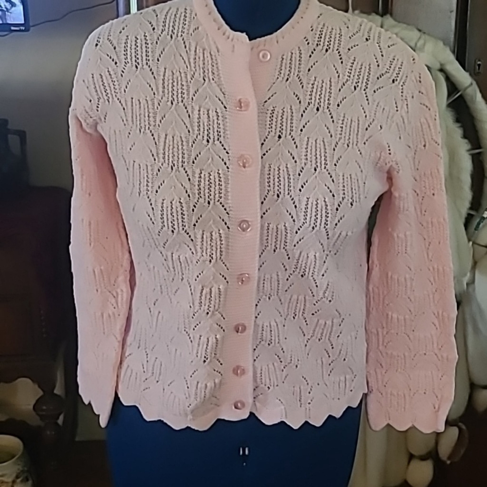 Wintuk "styled by Rose*. Vintage pink.Crochet knit cardigan made in USA. (#1244) - Picture 2 of 13